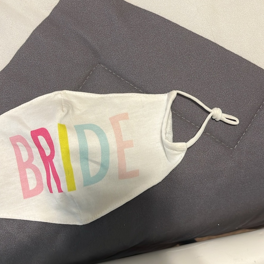 FREE WHEN PURCHASED IN A BUNDLE 
BRIDE MASK - Picture 2 of 3